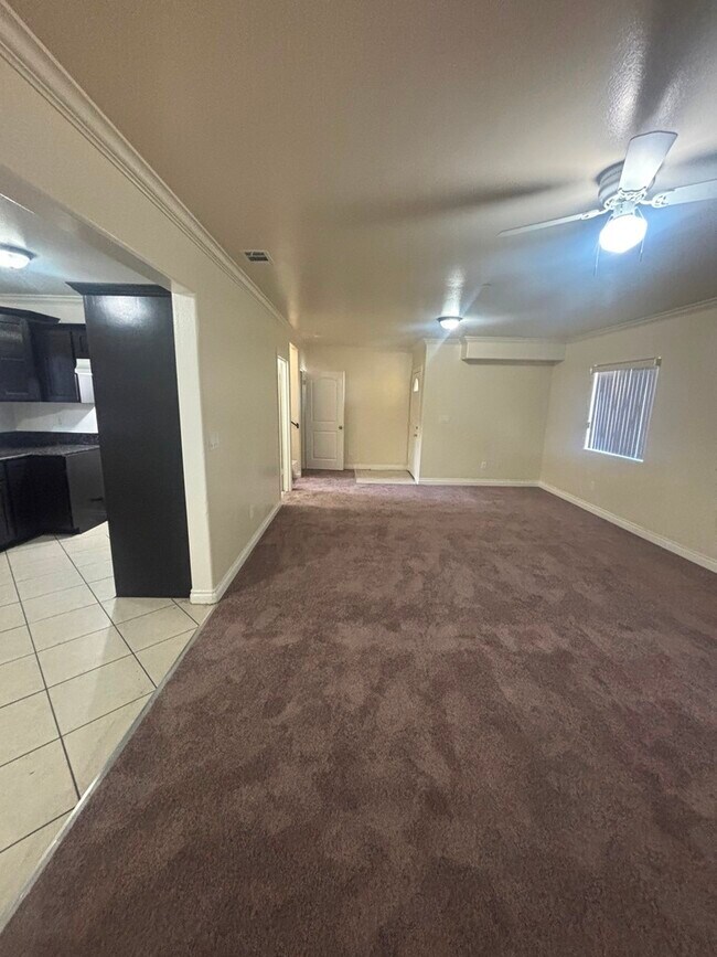 715 W 62nd St