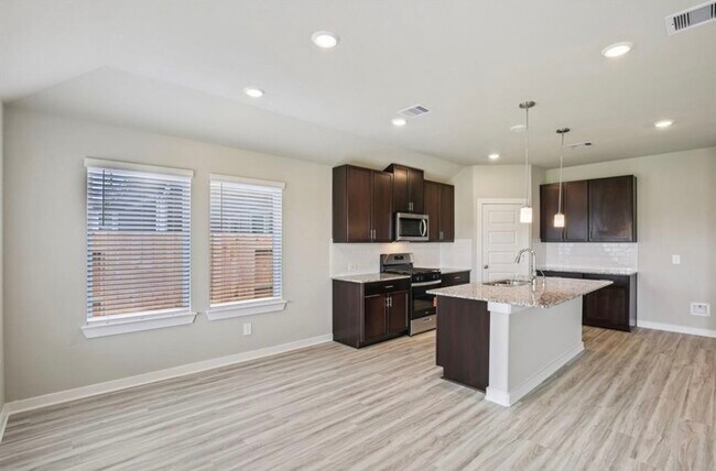 Photo - 6250 Brazos Trl Dr