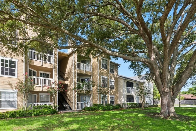 Building Photo - 1039 S Hiawassee Rd Unit #2926