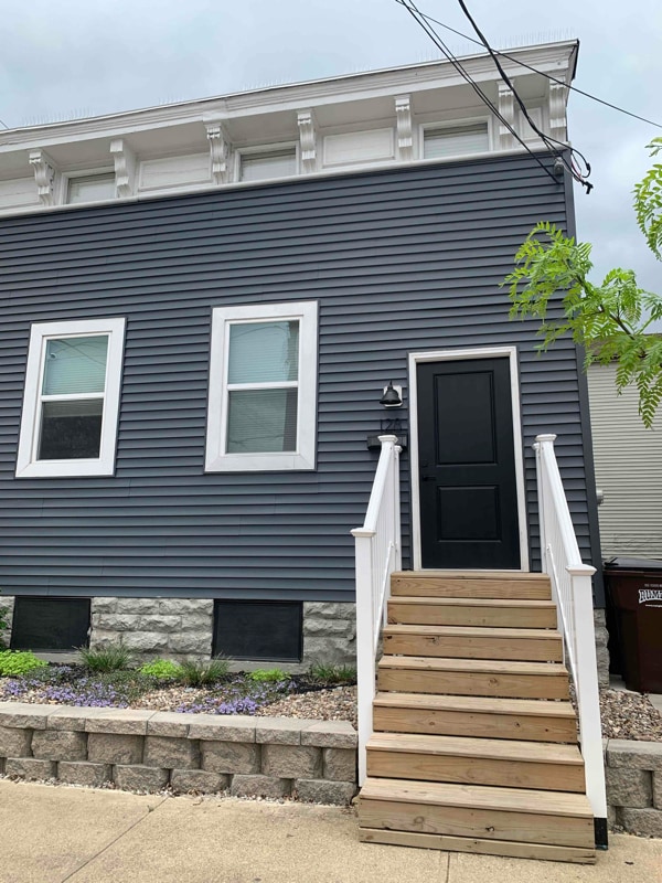 Photo - 128 W 9th St Townhome