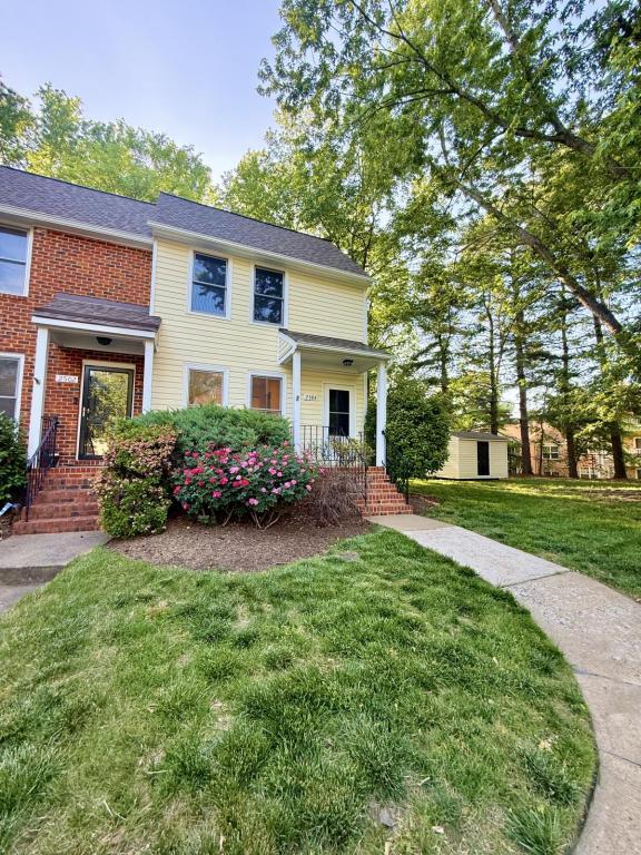Photo - 2504 Thicket Greene Ct House