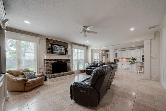 Photo - 17102 Misty Creek Dr