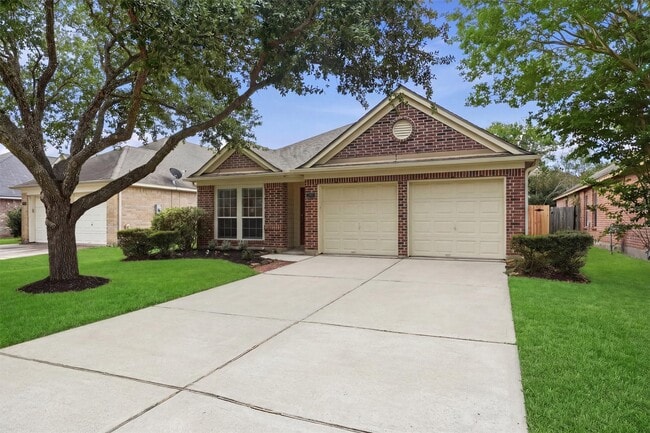 Building Photo - 20931 Hamlet Ridge Ln