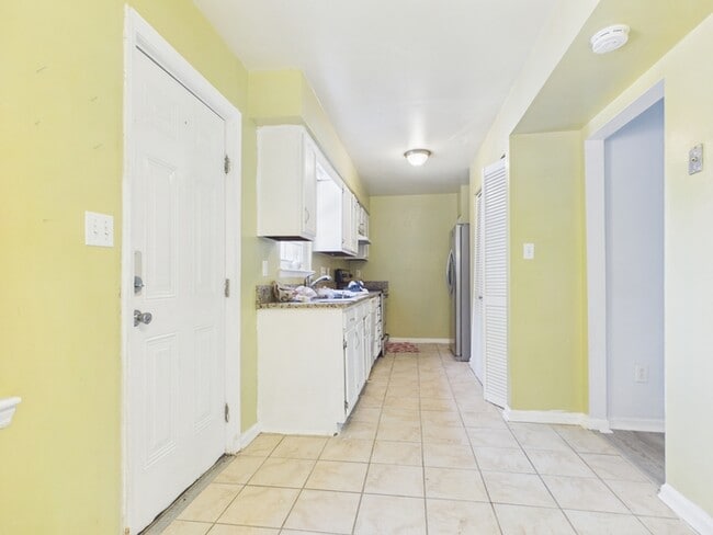 Photo - 8811 Hunter Ridge Dr