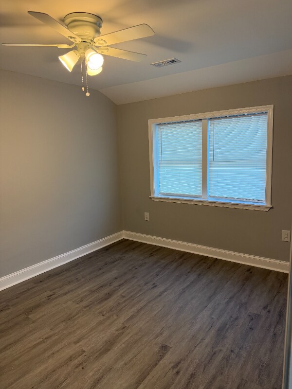 Photo - 1271 Limit Ave