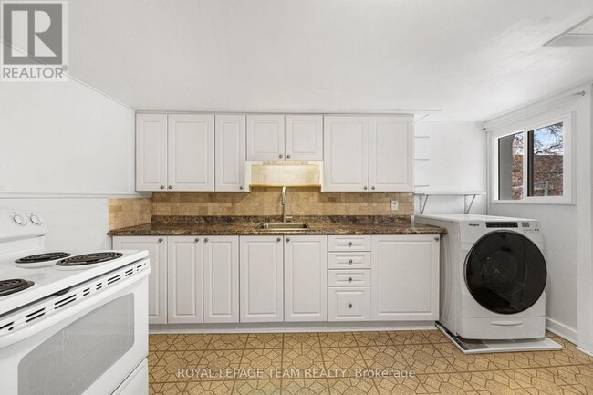 Photo - 163 Genest St