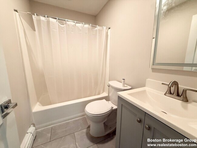 Photo - 15 Ruggles St Unit 4