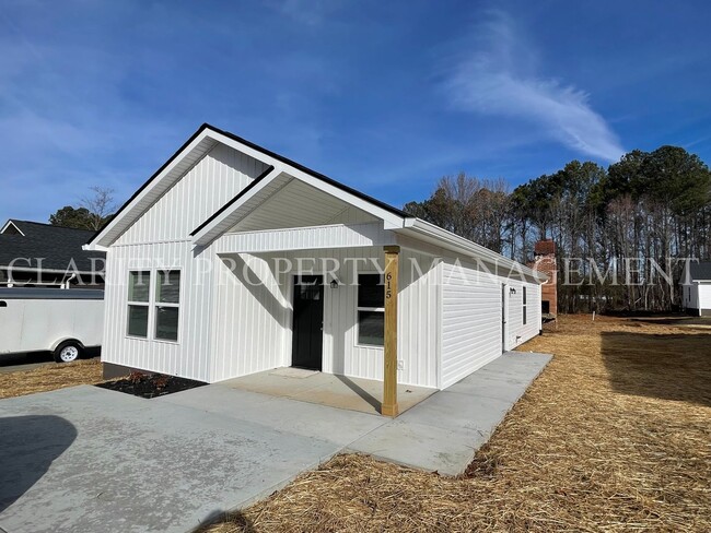 Building Photo - ***Coming soon!!***