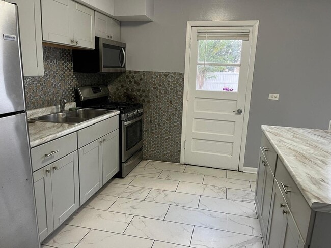 Photo - 952 Virginia Ln