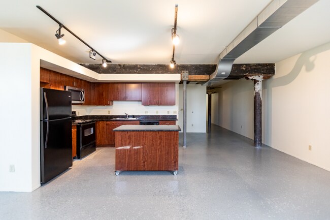 Photo - 6200 2nd Ave Unit 008