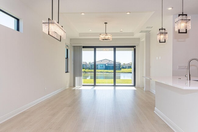 Building Photo - VERANO PUD NO. 1 PLAT NO. 22