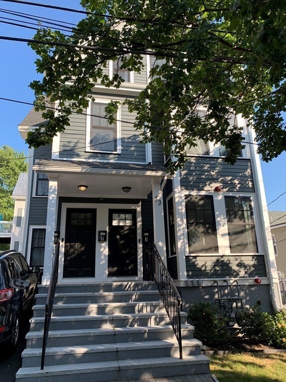 Building Photo - 33 Pinckney St Unit 3