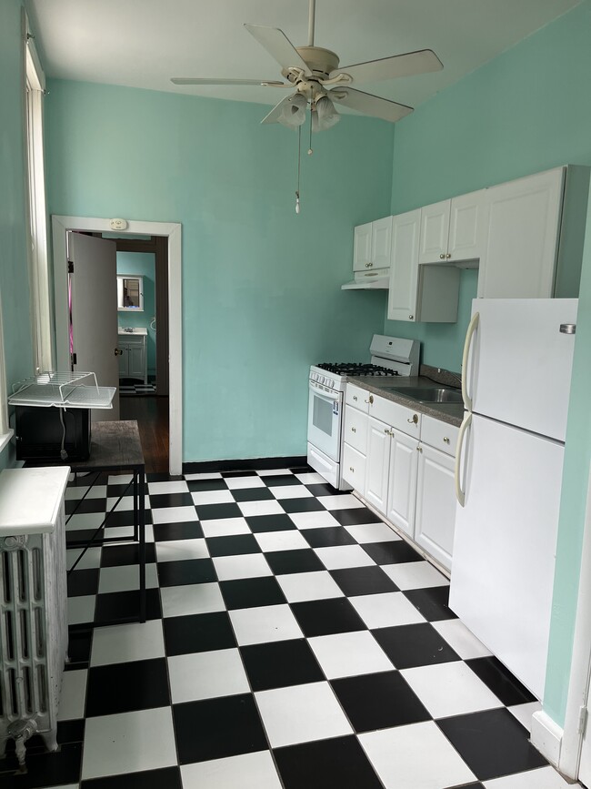 Photo - 1721 Bank St Unit 1st Floor A