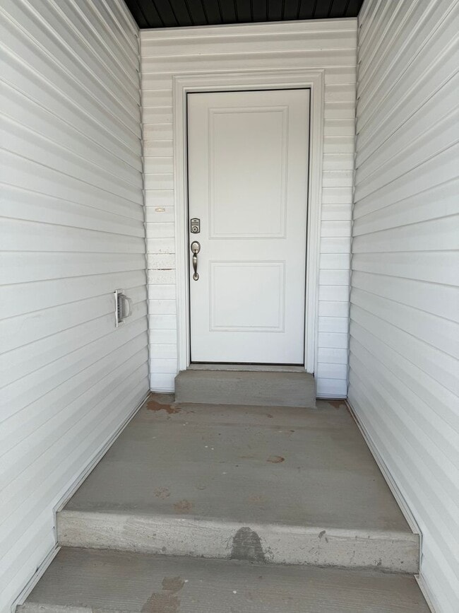 Photo - 2958 W Graham Lp