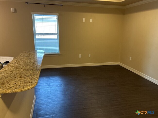 Photo - 2710 S Clear Creek Rd Unit 207