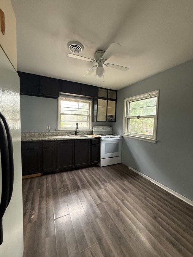 Photo - Cute 1 Bedroom 1 Bath Duplex