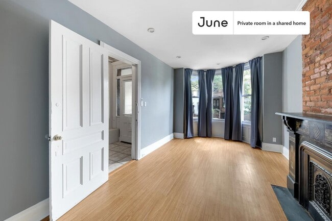 Photo - Room in Shared 5 bed/2 bath home Unidad A