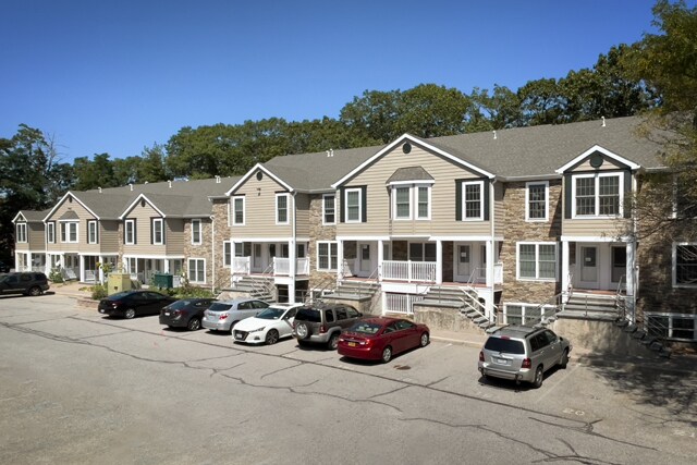Fairfield Manor at Nesconset