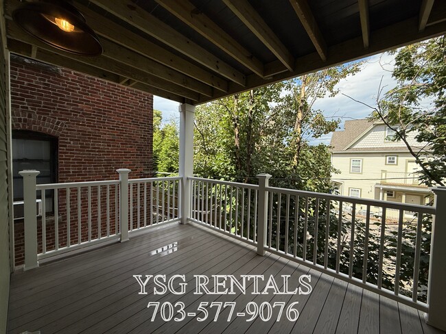 Building Photo - 14 Dorr St Unit 142