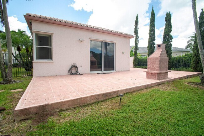 Photo - 7479 Ridgefield Ln