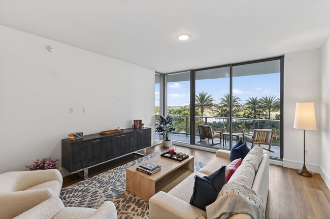 All sliding glass doors have electric shutters. - 220 Lake Shore Dr Unit 220 Lake Shore Dr. 715