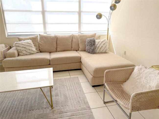 1301 NE Miami Gardens Dr Unit 626W