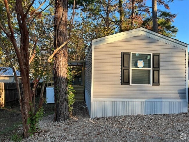 Building Photo - 13910 Anchor Ct Rental