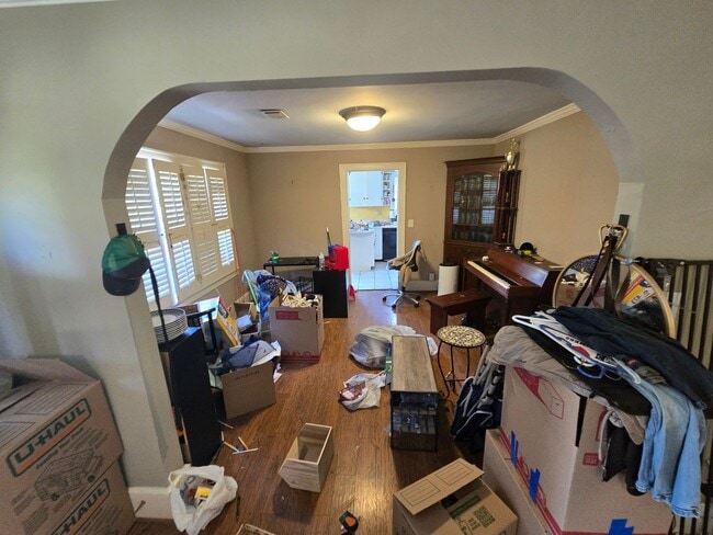 Photo - 870 Laurel Ave