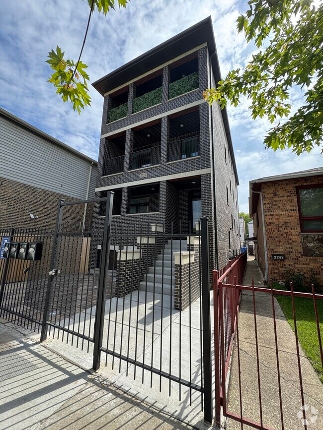 Building Photo - 2739 S Shields Ave Unit 1 Rental