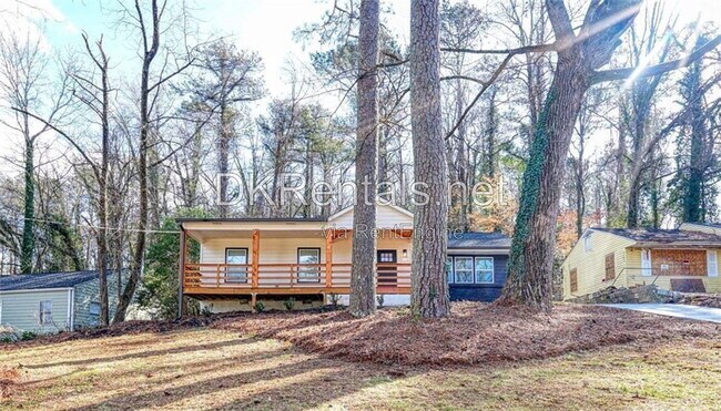 Photo - 2230 Beecher Cir SW