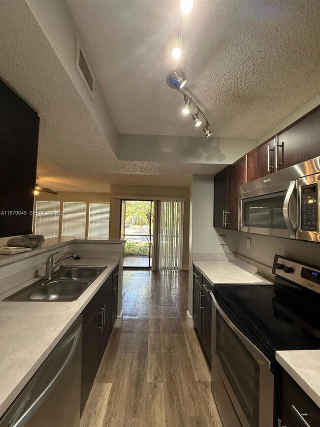 Photo - 15600 SW 106th Ln Unit 1007