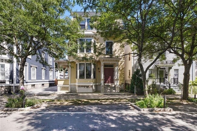Photo - 44 Sycamore St Apartment Unit 1R