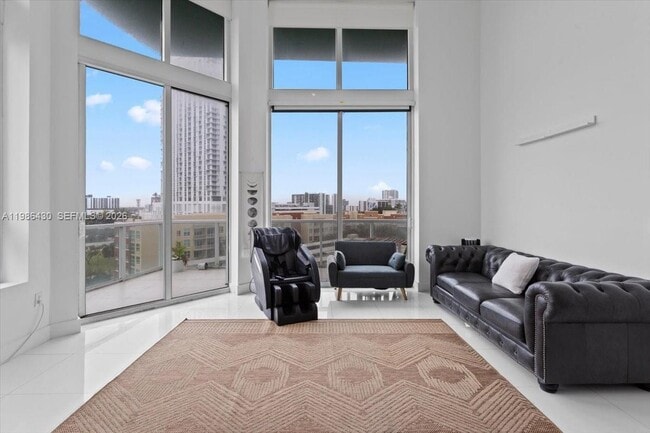 Photo - 1900 N Bayshore Dr Unit 16