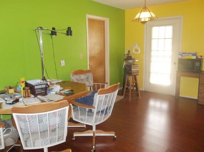 Photo - 4924 N Spring Dr