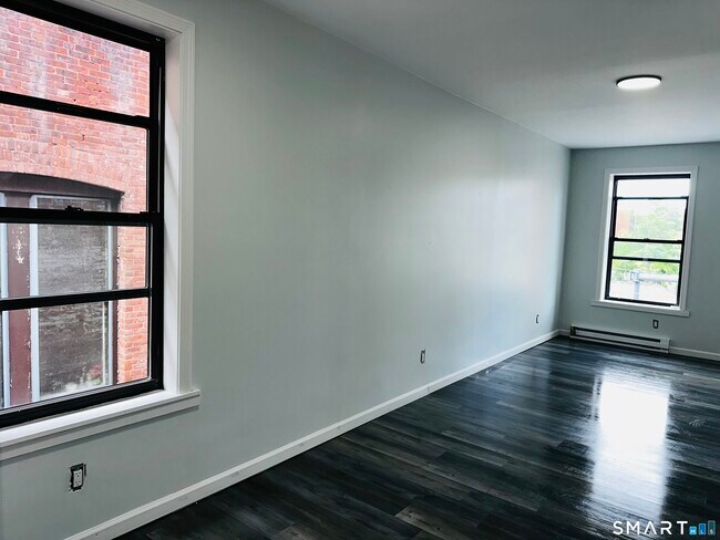 Photo - 63 Water St Unit 34