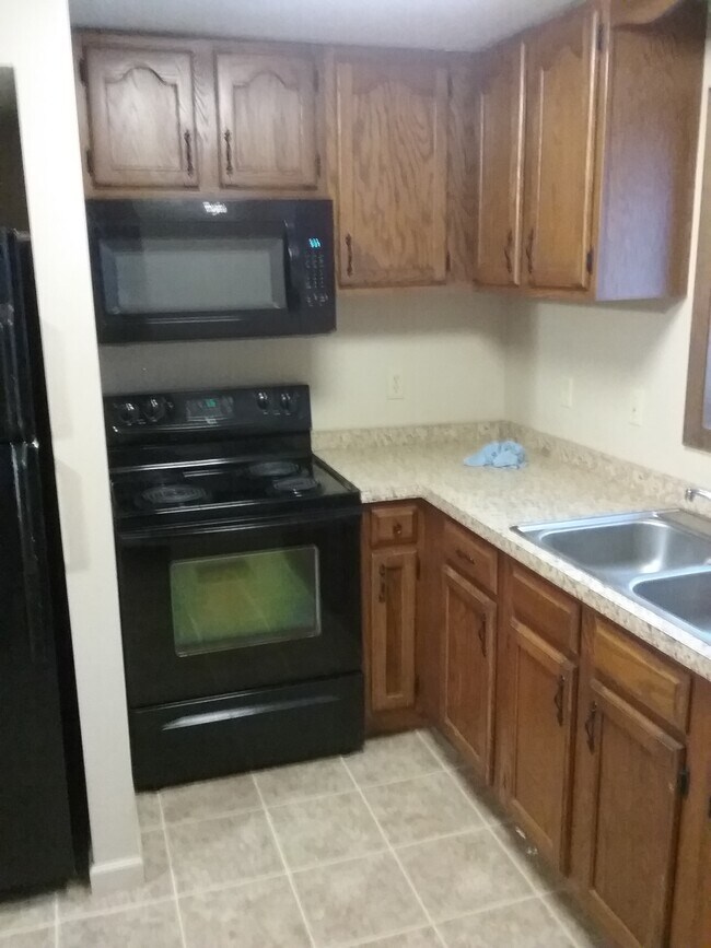 Photo - 5816 NY-5 Unit Apt A