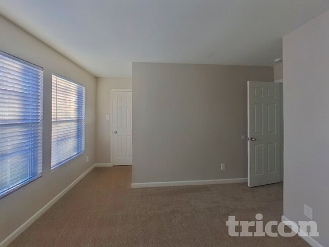 Photo - 1104 New Day Ct