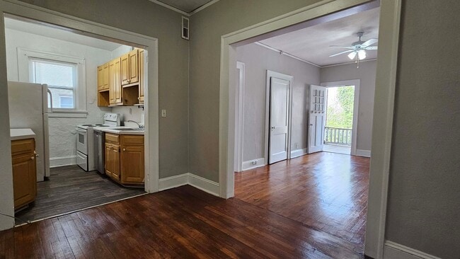 Photo - 860 Briarcliff Rd