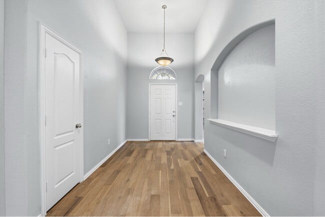 Photo - 4405 Grassy Glen Dr