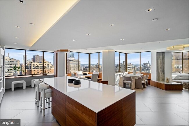 Photo - 202 W Rittenhouse Square Unit 2106-2107