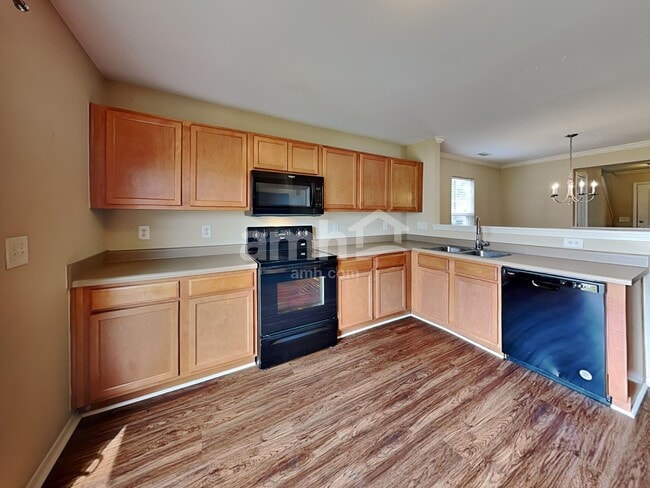 Photo - 3112 Varcroft Rd