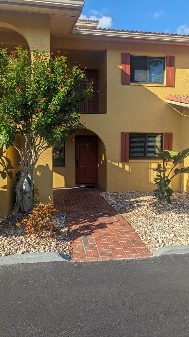 1er piso - 9871 Citadel Ln Unidad Citadel