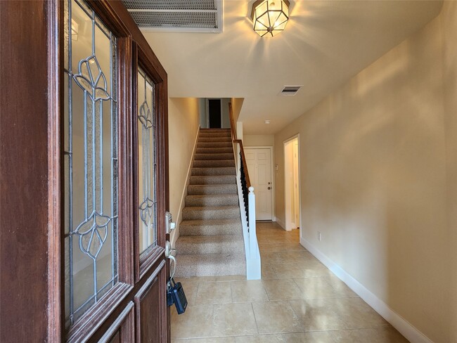 Building Photo - 4100 Blossom St