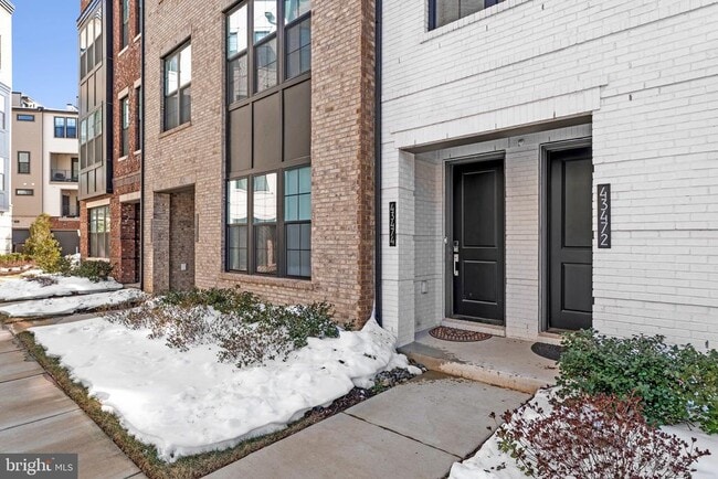 Photo - 43474 Danville Ter