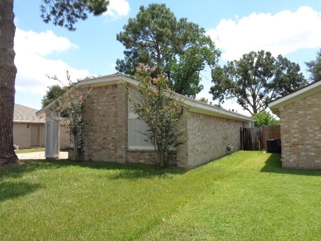 1227 Strawberry Park Ln