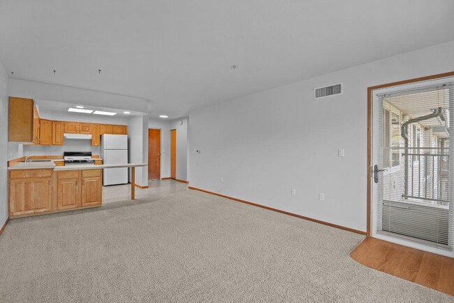 Photo - Sycamore Apartments