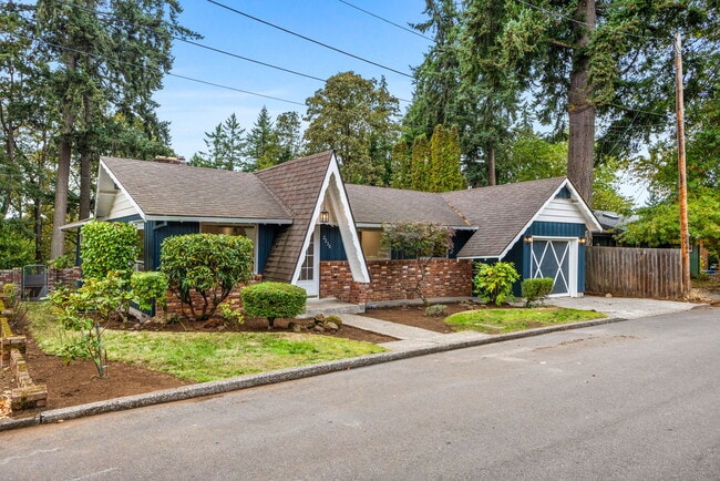 Photo - 2230 Jasper Way NW