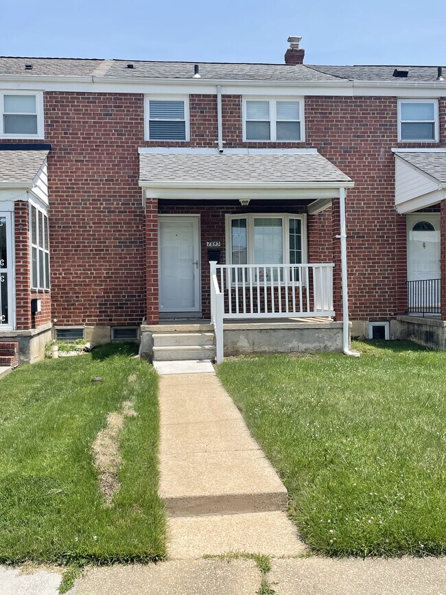 Building Photo - 7843 Lockwood Rd Rental