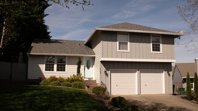 Building Photo - 172nd Pl