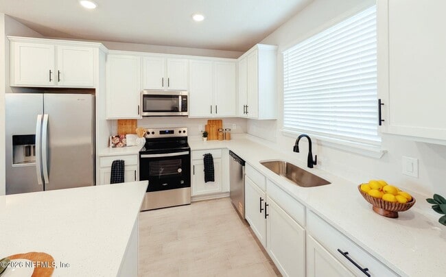 160 Barstow Pl